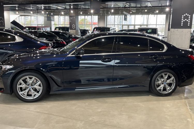 Used BMW i3 2025 eDrive 35 L