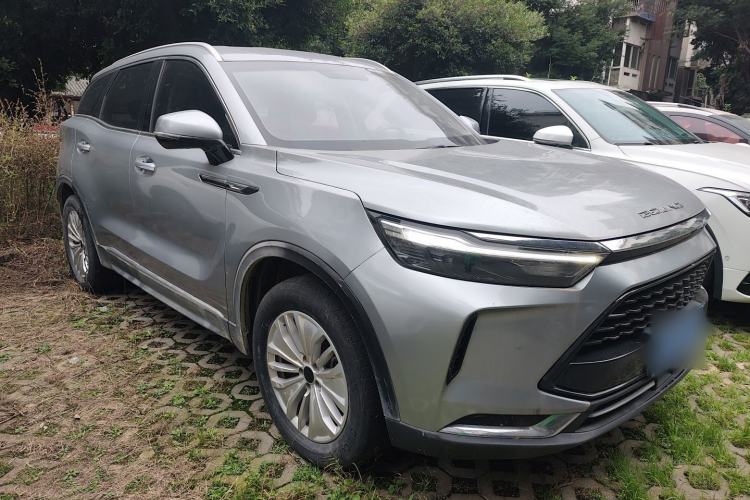 Used BAIC Beijing X7 2020 1.5TD DCT Zhi Feng Edition