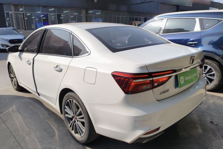Used Roewe i6 2020 PLUS 1.6L CVT 4G Connected Glory Flagship Edition
