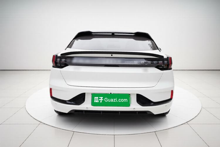 Used Zeekr 001 2023 WE Edition 86 kWh Exterior 4