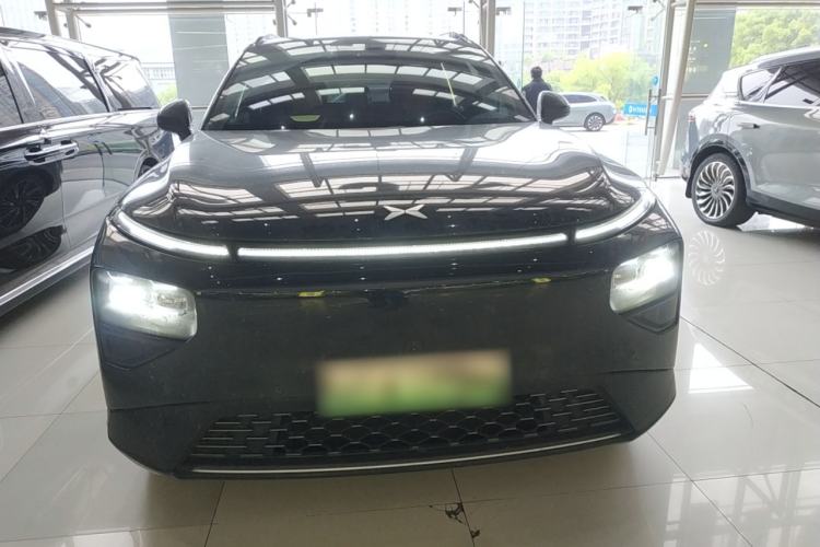 Used XPeng G9 2024 570 Pro Front