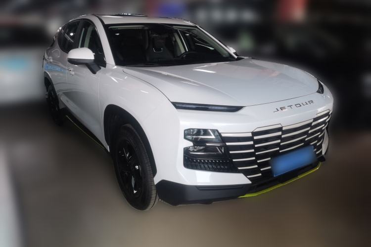 Used JETOUR Dashing 2025 1.5T DCT Youth UP Front Right 45 Deg