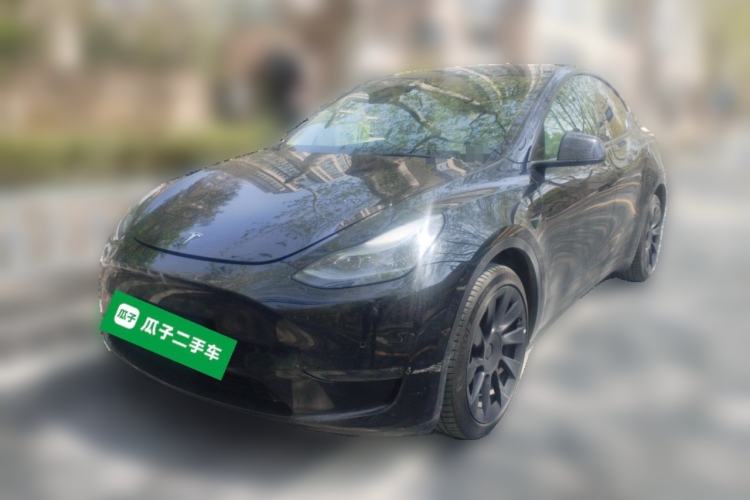Used Tesla Model Y 2023 Long-Range All-Wheel-Drive Version