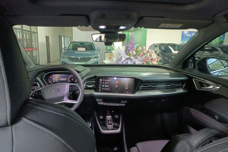 Used Audi Q4 e-tron 2022 40 e-tron Adventure Edition