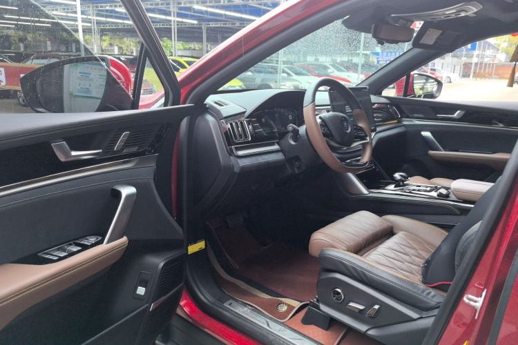 Used BYD Tang New Energy 2021 EV Four-Wheel Drive High-Performance Flagship Model
