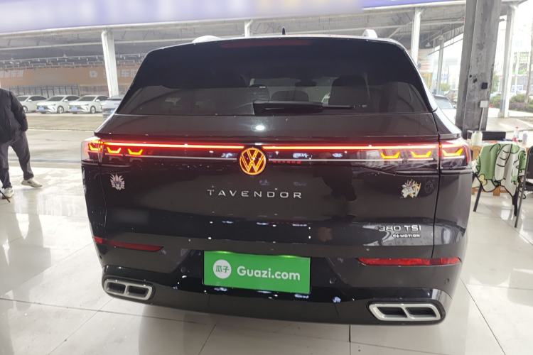 Used Volkswagen Tavendor 2024 380TSI All-Wheel Drive R-Line Cruise Edition