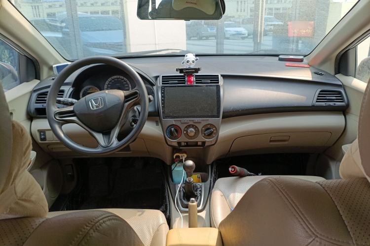 Used Honda City Classic 2012 1.5L manual Comfort version