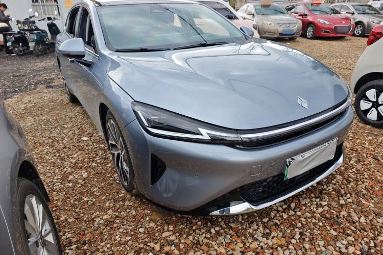 Used Baojun Enjoy 2025 Plug-in Hybrid 140km Luxury Edition
