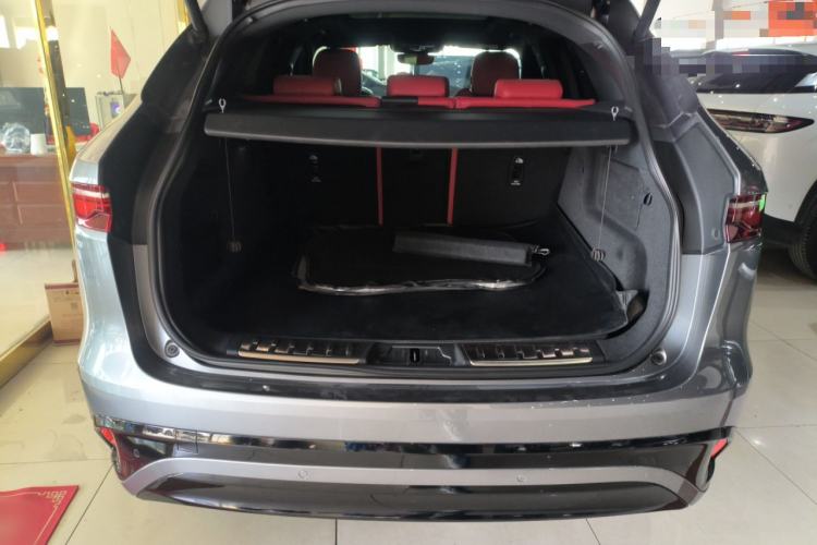 Used Jaguar F-PACE 2024 P250 R-Dynamic SE