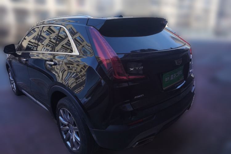 Used Cadillac XT4 2023 28T Two-Wheel-Drive Luxury Version