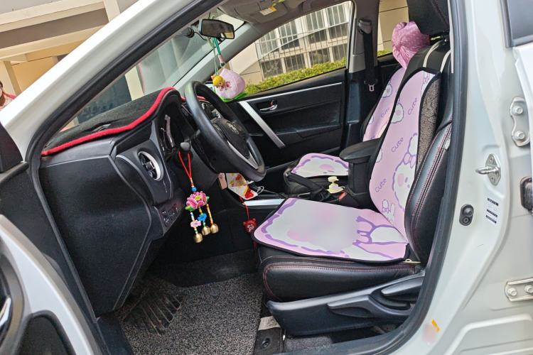 Used Toyota Levin 2017 Revised 185T CVT Elite Edition China V Standard Left Front Seat