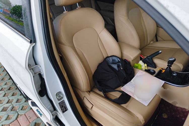 Used Haval H2 2014 1.5T Manual Two-Wheel Drive Elite Edition Right Front Seat