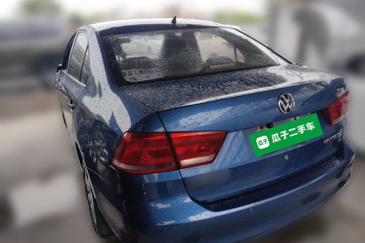 Used Volkswagen Santana 2013 1.6L Automatic Fashion Edition