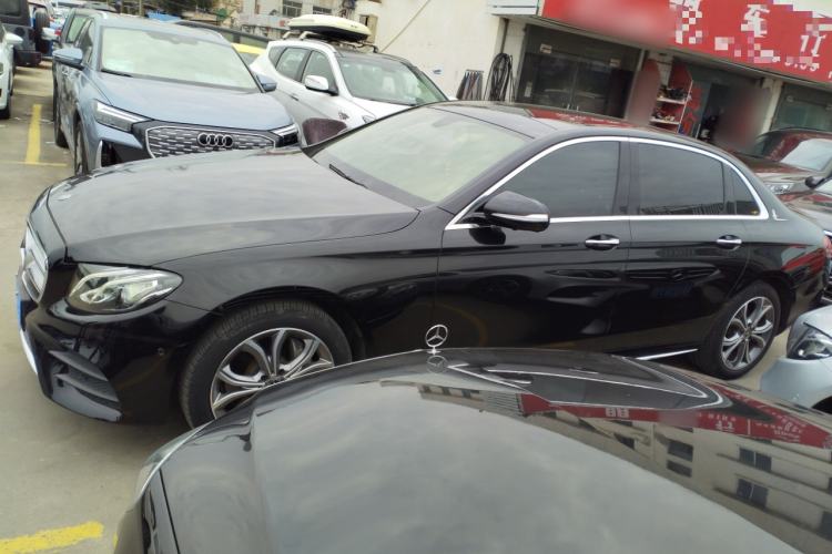 Used Mercedes-Benz E-Class 2020 E 300 L Sporty and Stylish Model
