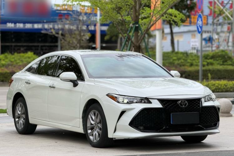 Used Toyota Avalon 2019 2.0L Luxury Edition China VI Standard
