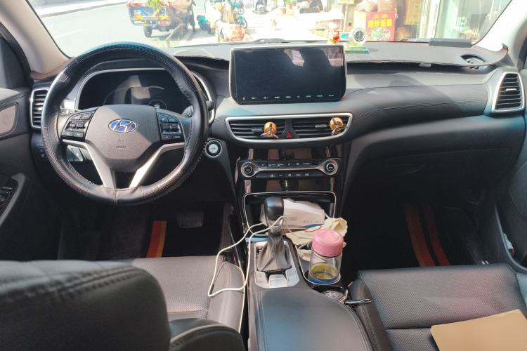 Used Hyundai Tucson 2020 280TGDi Dual-Clutch Two-Wheel Drive Fashion Edition China V Standard