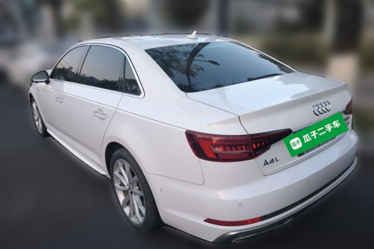 Used Audi A4L 2019 40 TFSI Fashion Version China V