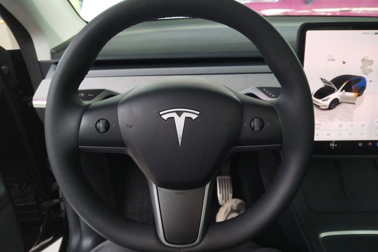 Used Tesla Model Y 2023 Rear-Wheel-Drive Version
