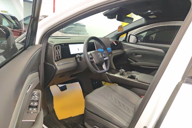 Used BYD Song L DM-i 2025 Intelligent Driving Version 160 km Beyond-Range Type Driver Seat