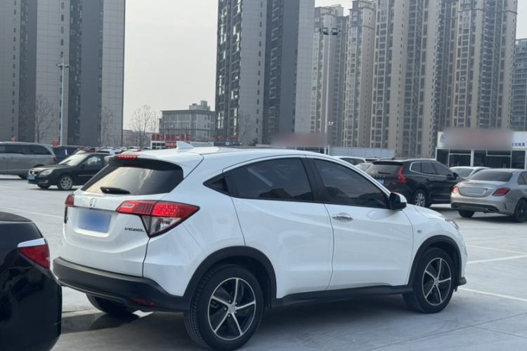 Used Honda Vezel 2020 1.5L CVT Pioneer Edition
