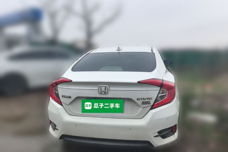 Used Honda Civic 2016 220TURBO Manual Luxury Edition
