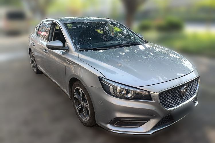 Used MG 6 2017 20T Automatic Luxury Smart Connect Version China V Standard Front Right 45 Deg