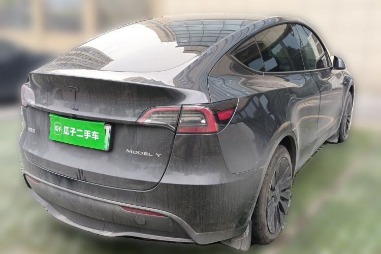 Used Tesla Model Y 2024 Rear-Wheel-Drive Version Rear Right 45 Deg