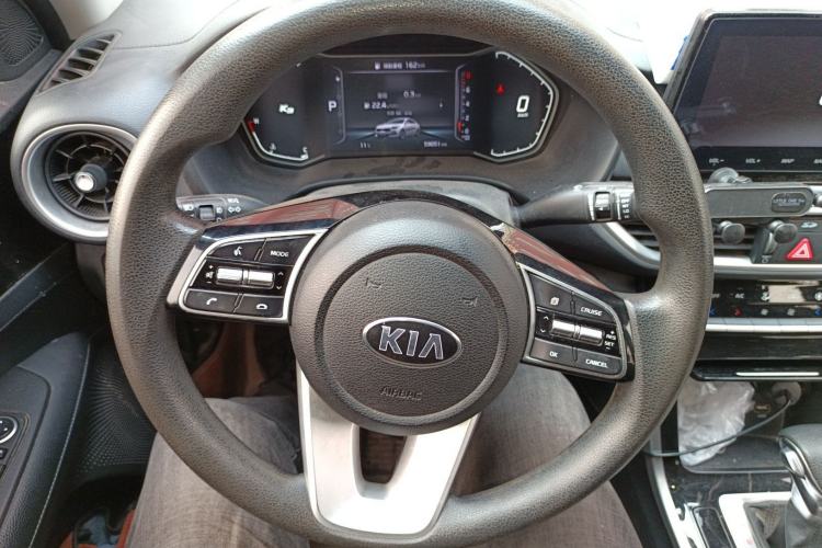 Used Kia K3 2019 1.5L CVT Smart Connectivity Version