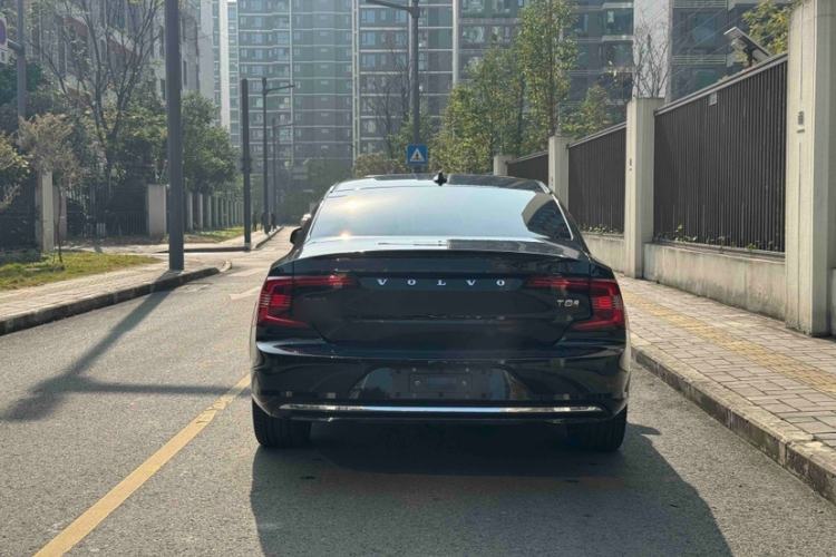 Used Volvo S90 New Energy 2024 Plug-in Hybrid Four-Wheel Drive Long-Range Luxury Smart Edition