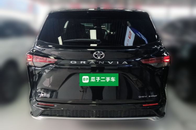 Used Toyota Granvia 2024 2.5L Hybrid Prestige PLUS Four-Wheel Drive Version Rear