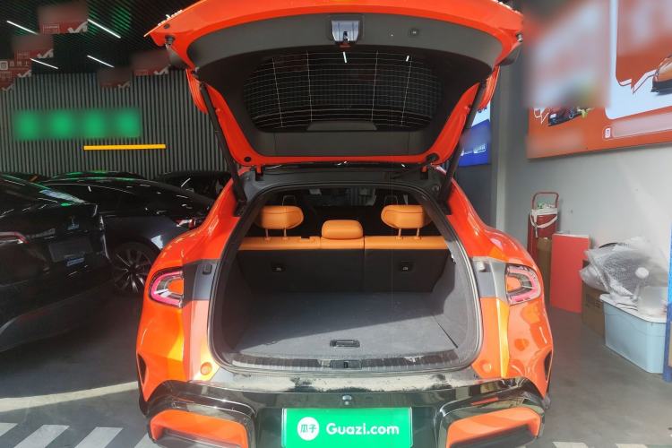 Used Xiaomi Auto YU7 2025 Ultra-Long Range High-Performance All-Wheel-Drive Max Edition Trunk