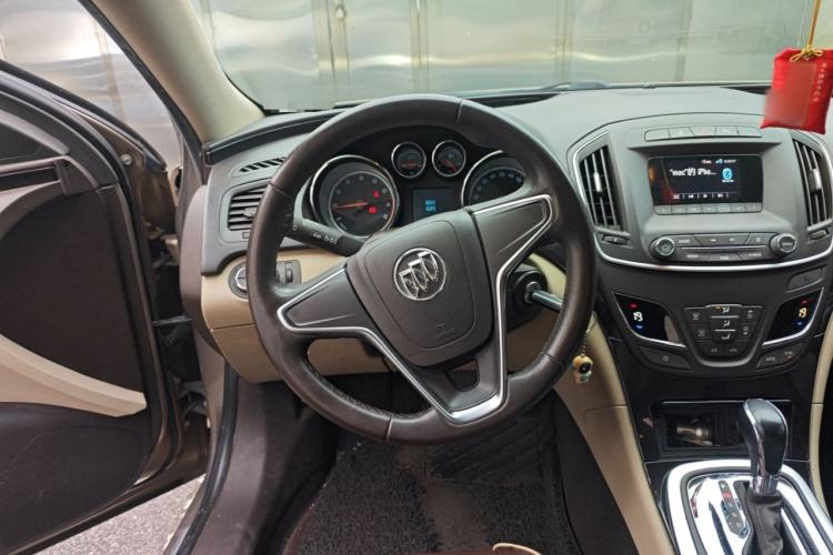 Used Buick Regal 2014 2.0L Leading Fashion Edition