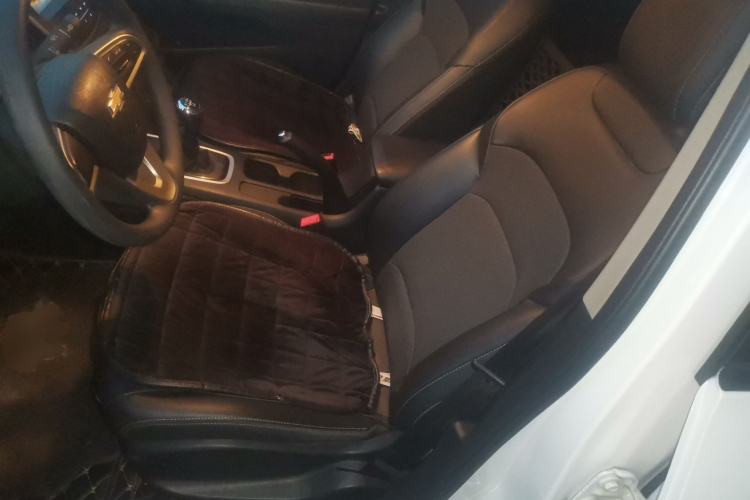 Used Chevrolet Cavalier 2018 320 Manual Xinyue Edition Left Front Seat