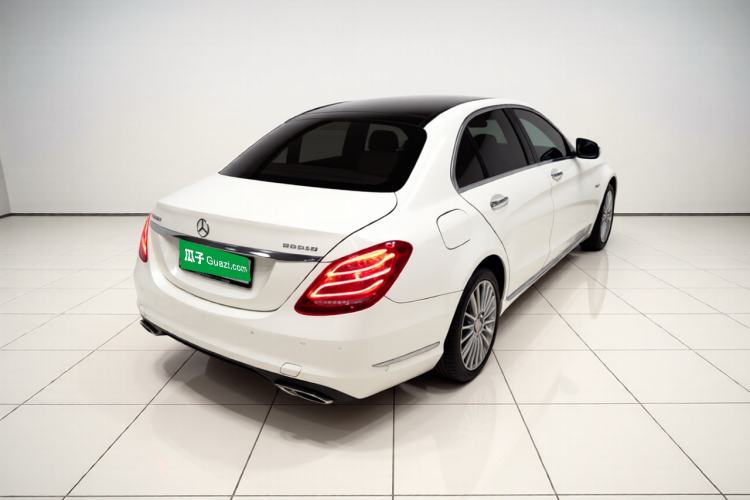 Used Mercedes-Benz C-Class 2015 Facelift C 200 L
