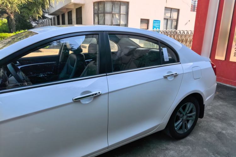 Used Geely Auto Emgrand 2017 Sedan Million Edition 1.5L Manual - Upward Version
