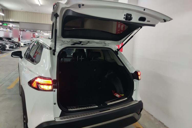 Used Toyota FRONTLANDER 2023 2.0L CVT Luxury Edition
