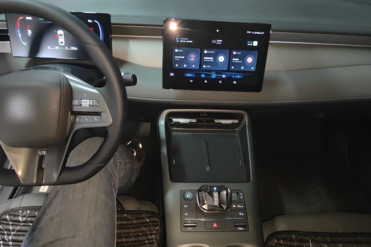 Used BYD Qin PLUS 2025 DM-i Smart Drive 55KM Leading Model
