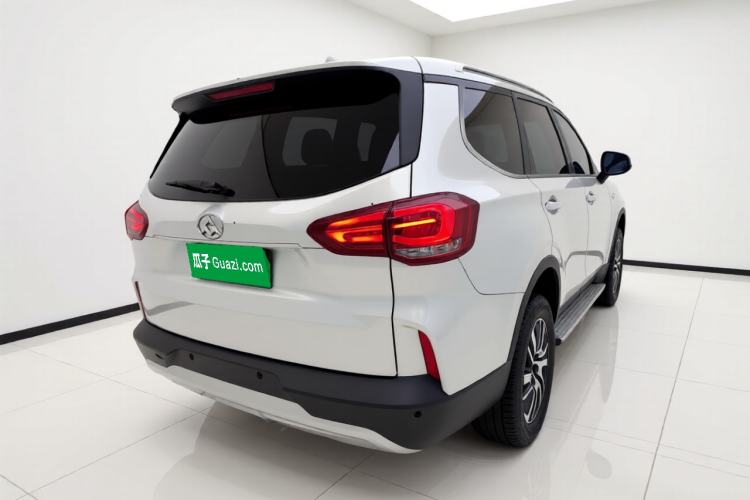 Used SAIC MAXUS D90 2017 2.0T Automatic Two-Wheel Drive Mercury Rear Right 45 Deg