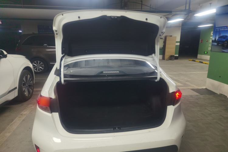 Used Toyota Levin 2023 Smart Electric Hybrid Dual-Engine 1.8L Leading Edition