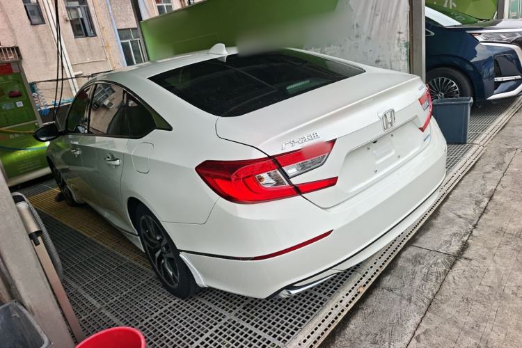 Used Honda Accord 2018 Rui Hybrid 2.0L Rui Ling Edition China VI
