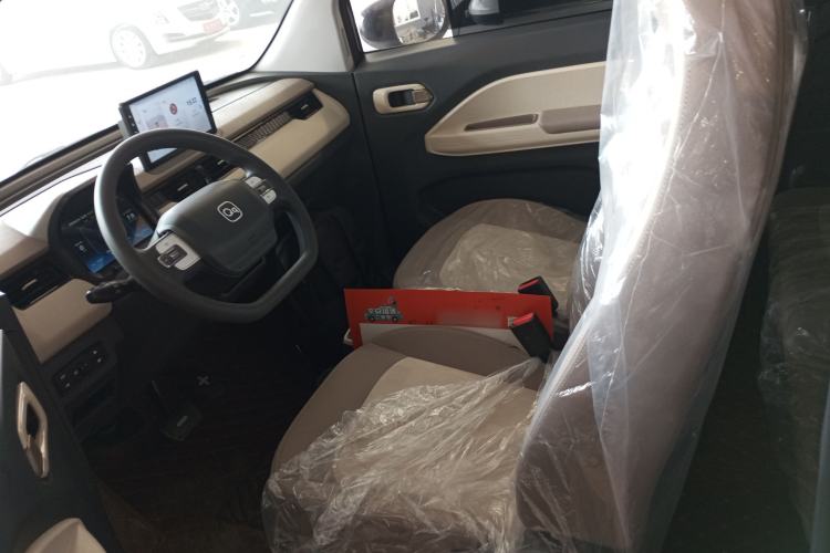 Used Chery QQ Ice Cream 2024 Facelifted 205km Sundae Left Front Seat