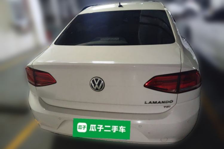 Used Volkswagen Lamando 2018 230TSI DSG Fashion Edition
