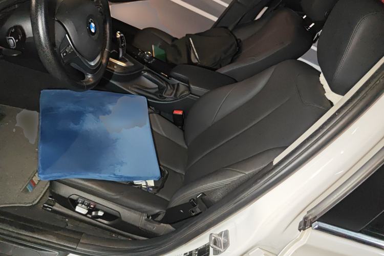 Used BMW 3 Series 2016 320Li Ambition Model Left Front Seat