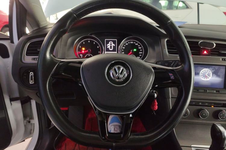 Used Volkswagen Golf 2015 1.4TSI Automatic Comfort Model