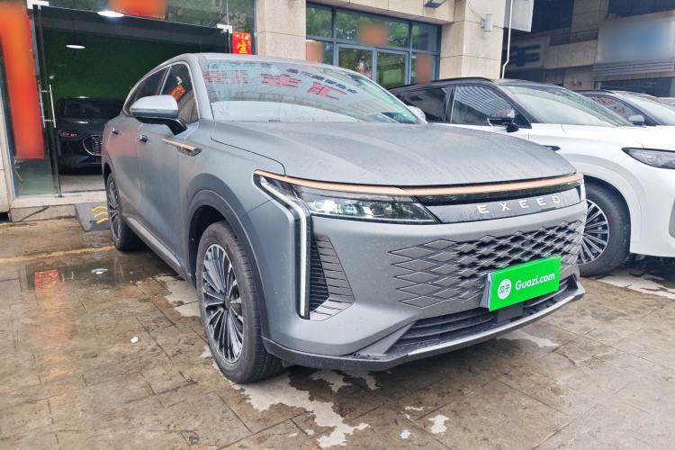 Used EXEED Stellar 2023 400T Two-Wheel Drive Comfort Flyfish Edition Front Right 45 Deg