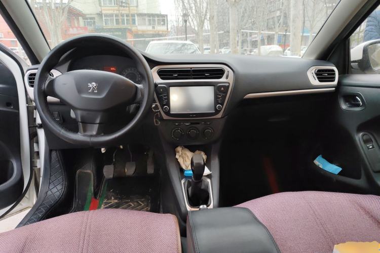 Used Peugeot 301 2014 1.6L Manual Comfort Edition
