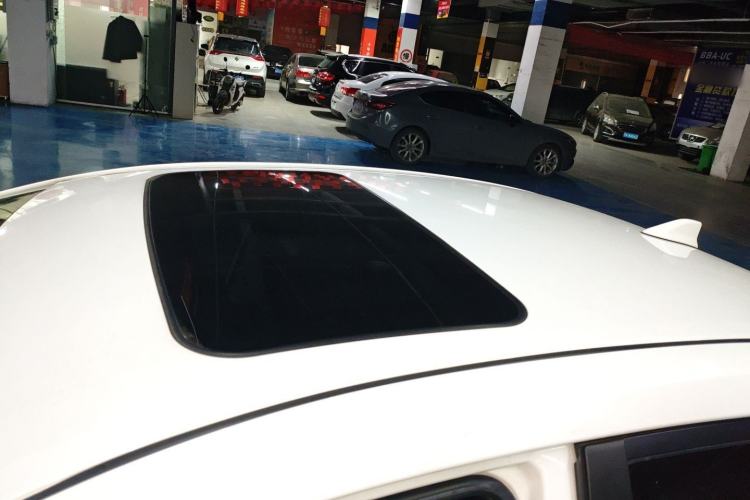 Used Toyota Corolla 2017 Revised Dual-Engine 1.8L E-CVT Leading Edition