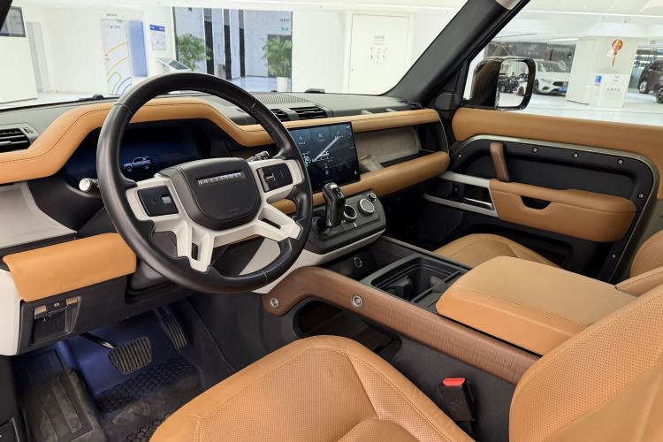 Used Land Rover Defender 2023 Revised Version 90 3.0T P400 Dark Edition