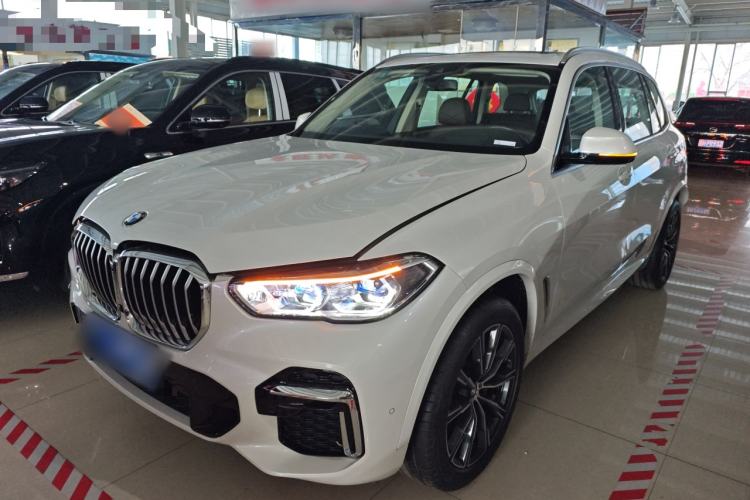 Used BMW X5 2022 Restyled xDrive 30Li Luxury Version M Sport Package