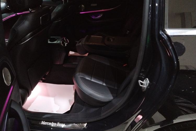 Used Mercedes-Benz E-Class 2018 Facelift E 200 L Sport Edition